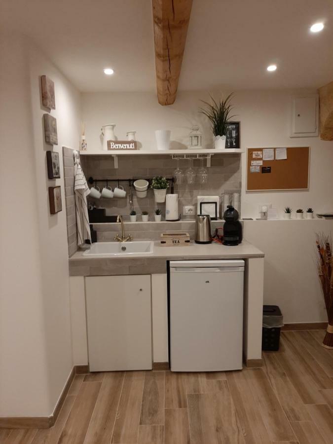 Al Sottano 19 Apartment Bari Luaran gambar